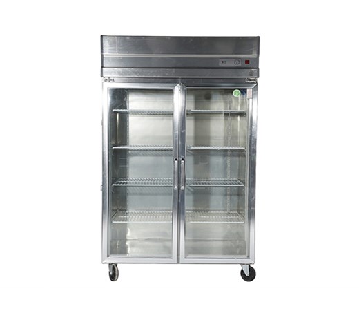 开放式厨房设计中，厨房设备的布局如何兼顾美观性与操作私密性？